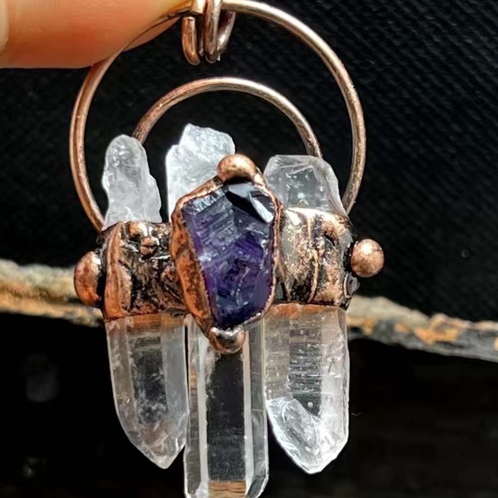Amethyst and quartz bronze necklace - Picture 6 of 8